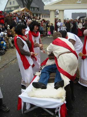 ../Images/2004-02-22-Fasnachtssunntig_089.jpg