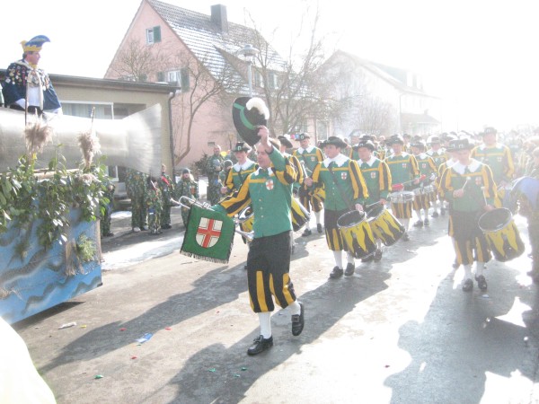 ../Images/2006-02-05_Umzug-Pfohren-Schnuferzunft_028.jpg