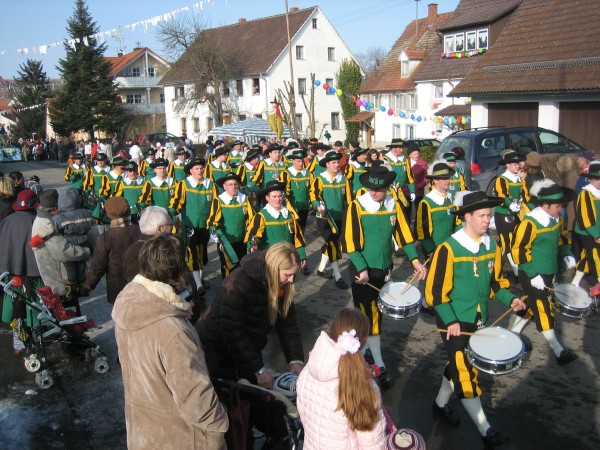 ../Images/2006-02-05_Umzug-Pfohren-Schnuferzunft_052.jpg
