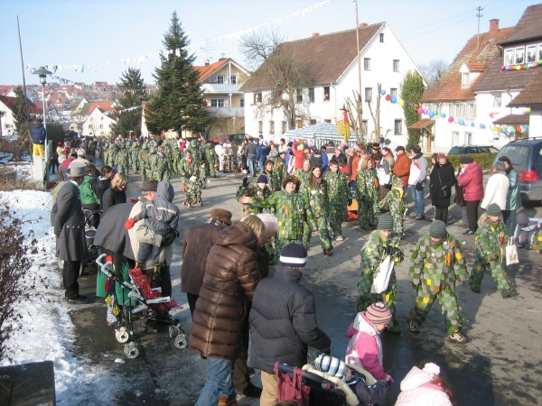 ../Images/2006-02-05_Umzug-Pfohren-Schnuferzunft_056.jpg