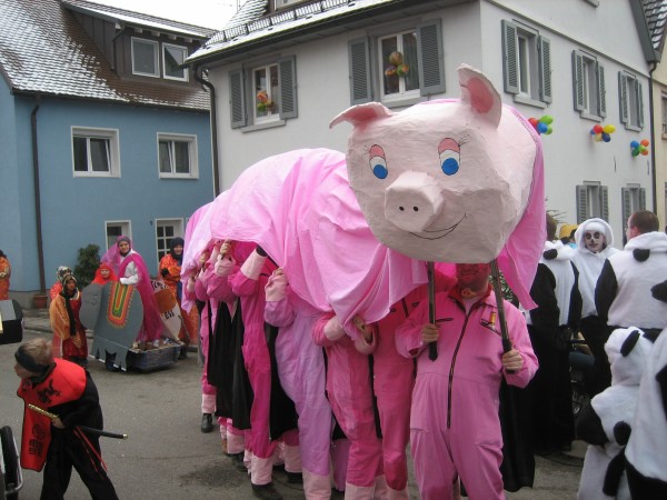 ../Images/2006-02-26_Fasnachts-Motto_038.jpg