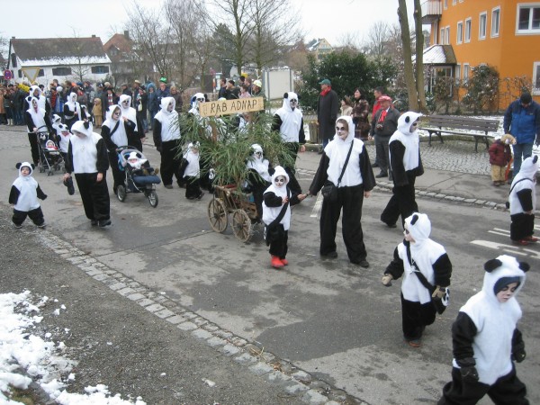 ../Images/2006-02-26_Fasnachts-Motto_067.jpg