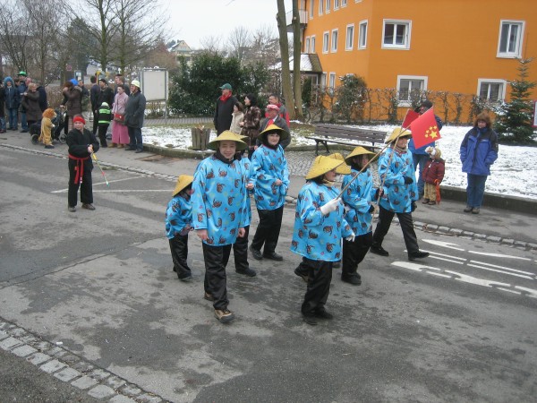../Images/2006-02-26_Fasnachts-Motto_068.jpg