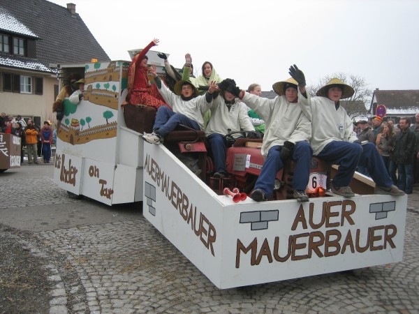 ../Images/2006-02-26_Fasnachts-Motto_073.jpg