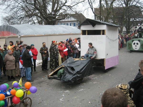 ../Images/2006-02-26_Fasnachts-Motto_092.jpg