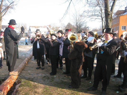 ../Images/2010-02-16_Fasnachts-Dienschtig_045.jpg