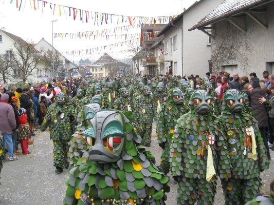 ../Images/2011-01-30_Narrenumzug-Orsingen_039.jpg