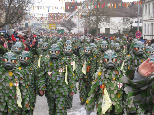 ../Images/2011-01-30_Narrenumzug-Orsingen_056.jpg